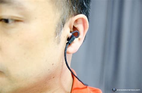 Plantronics BackBeat FIT 305 Review - Wireless Bluetooth Earphones