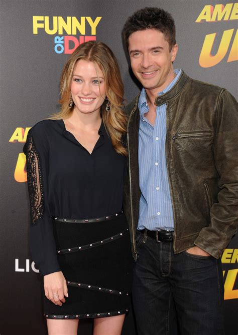 Topher Grace and Ashley Hinshaw at American Ultra LA Premiere – Celeb Donut