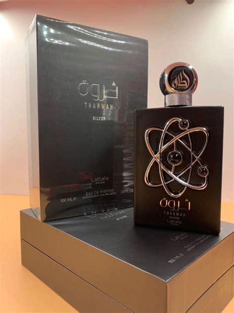 Lattafa Perfumes Tharwah Вода парфюмерная 100 мл (727603670)