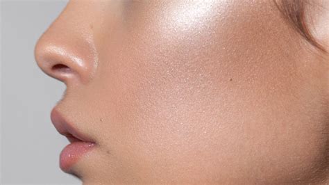 Highlighter : comment l'utiliser lors du maquillage