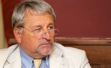 Иван Хиновски: „Газпром“ направи така, че България да остане изцяло ...