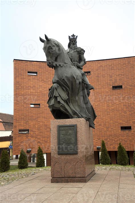 Monument to King Casimir III the Great in Bydgoszcz 22179999 Stock ...
