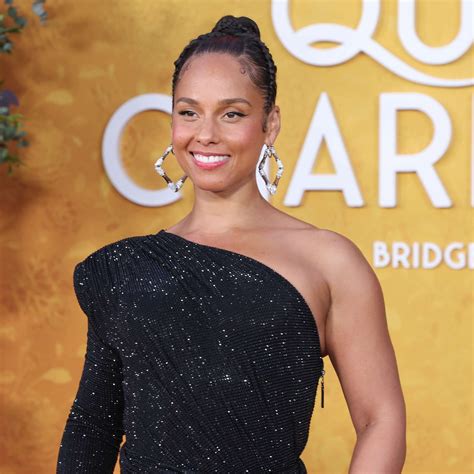 Alicia Keys 2024 Famiglia Alicia Keys On 'Hell's Kitchen' Celebrating