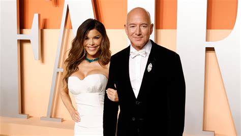 jeff bezos lauren sanchezs kids meet  family archyde