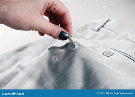 The Sticky Situation: 6 Genius Ways To Rescue Your Jeans