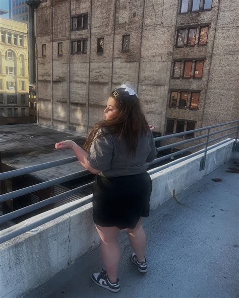 Natalie, confidence advocate (@nataliesplussizelife) • Instagram photos