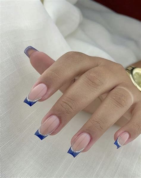 Francesinha Colorida Unha Quadrada - Nails quadradas azul | Unha bailarina colorida, Francesinha colorida ...