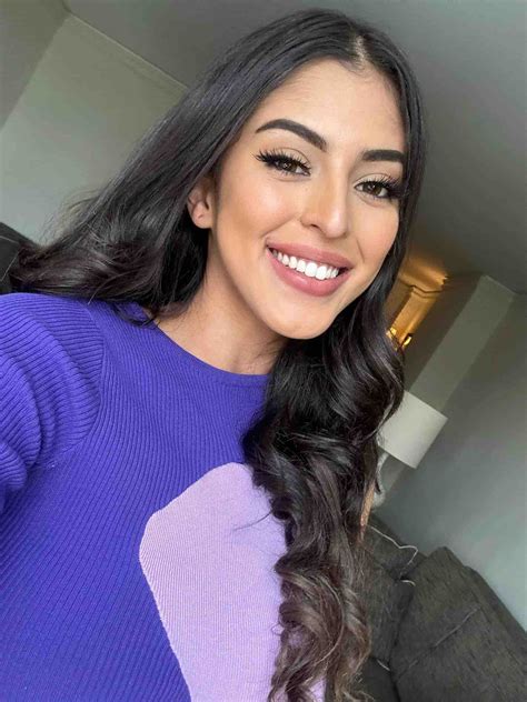 GeenStijl: Sophia Leone gestopt met acteren