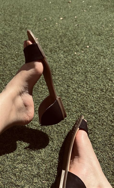 Are these considered flats? : r/Flats