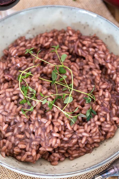 Simple Red Wine Risotto (no cheese) • Electric Blue Food