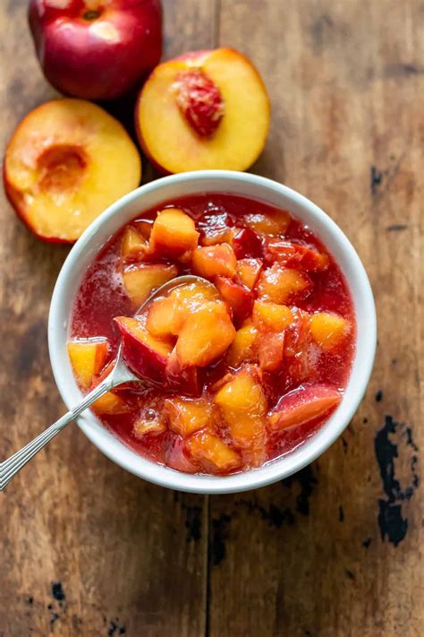 how to cut a nectarine 1