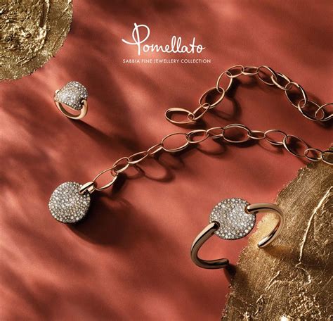 Pomellato Holiday Offer 2016 on Behance | Jewellery photography ...