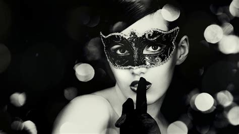 Boris Brejcha - Gravity feat. Laura Korinth (Original Mix) - YouTube