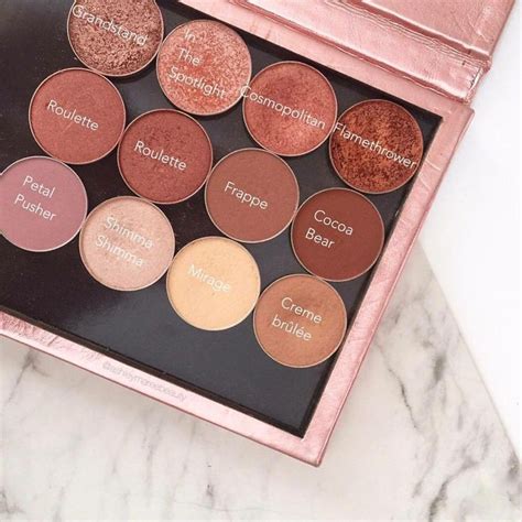 Pin von Chelsea Belle auf Makeup Lust List! | Gefällt, Augen