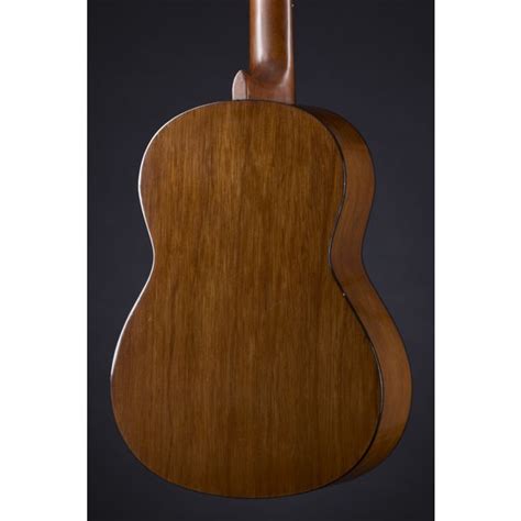 Купить Yamaha C40 Classical Guitar цена 20477 ₽ и Концертные гитары 4/4 ...