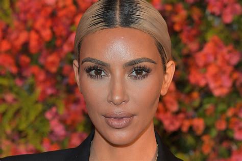 Kim Kardashian : Undoing the Kardashians' Makeovers: How They Look