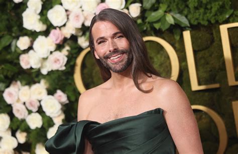 Jonathan van Ness Walks the Golden Globes Red Carpet in a Green One