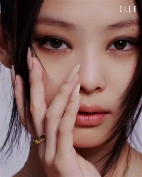 220125 ellekorea instagram update | Kim makeup, Body skin care routine ...