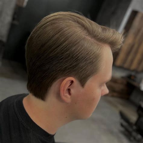 Барбер Ольга – BROCK Barbershop