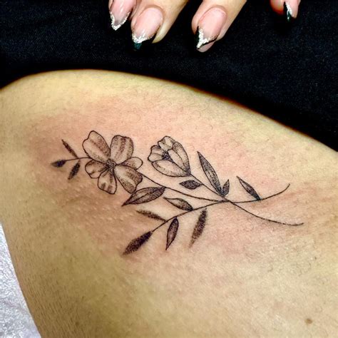 Tatuagem Sem Sombreamento - Tatuagem Fineline Pequena SP | Escritas e Símbolos até 8cm - Uptay