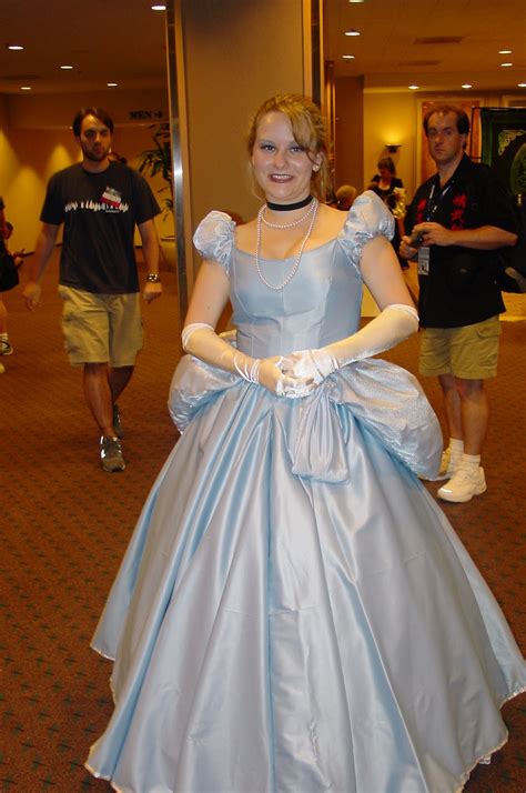 Cosplay Champions: Cinderella