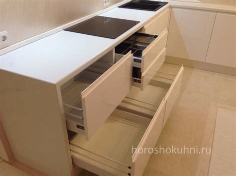 Кухни модерн
