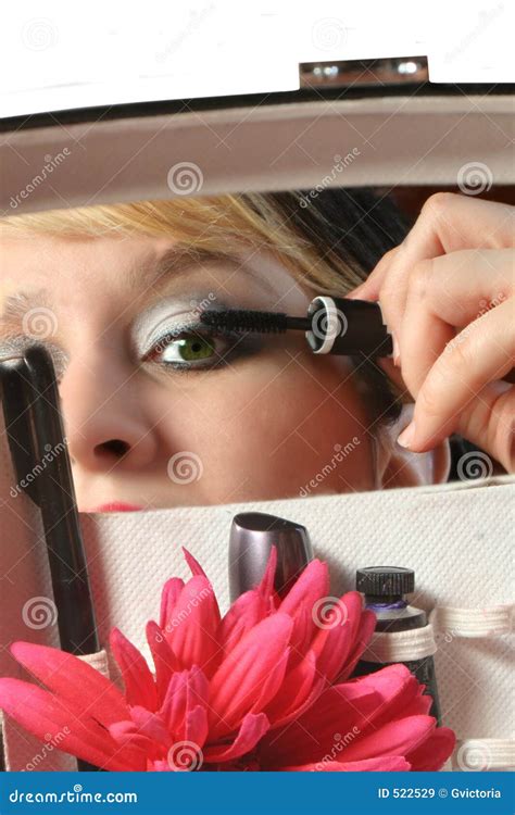Applying mascara stock image. Image of beauty, mascara - 522529