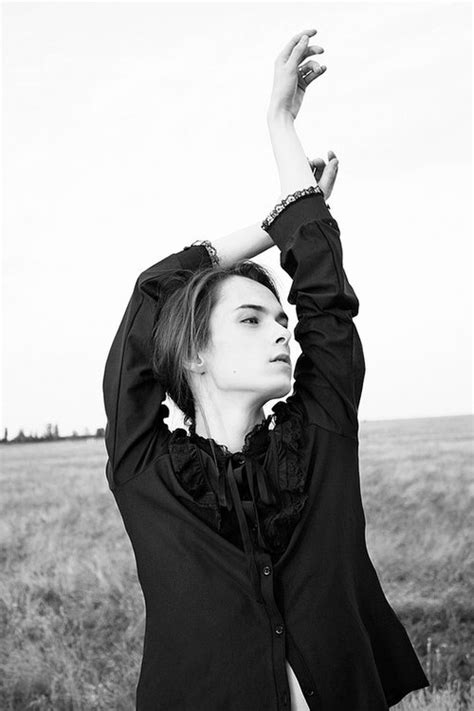 Beautiful Model Vadim Shatilov - Story Of Crossdressing