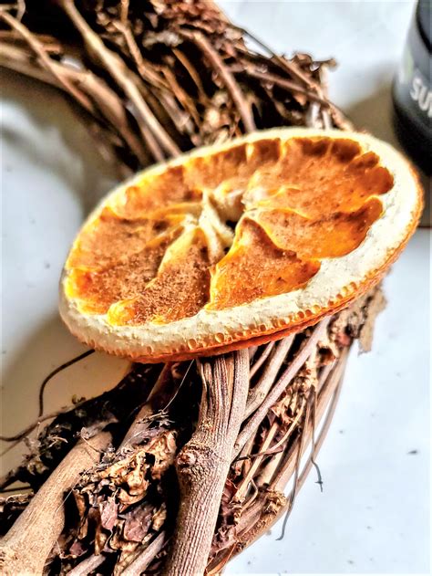 Dried Orange Wreath - Cloches & Lavender