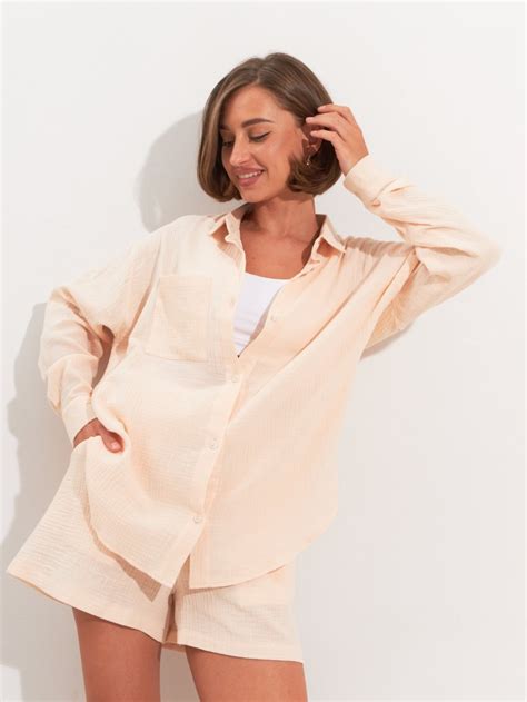 Женский костюм с рубашкой и шортами / 4WEAR - магазин одежды