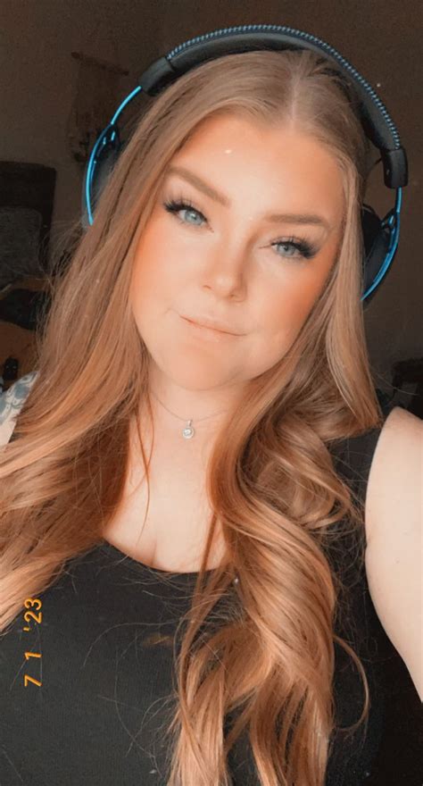 MILF on Twitter: "New phone who dis???"