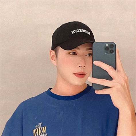 WYR♡ (@_wyr.0510) on Threads