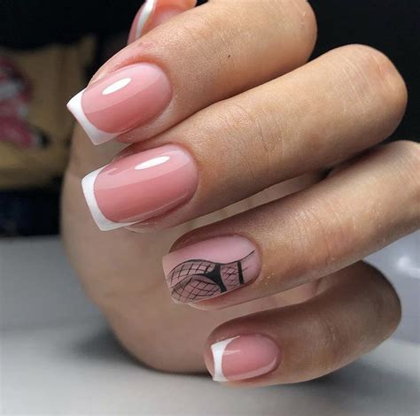 Нюдовый маникюр 💅 френч, маникюр с рисунком | Маникюр, Ногти, Идеи для ...