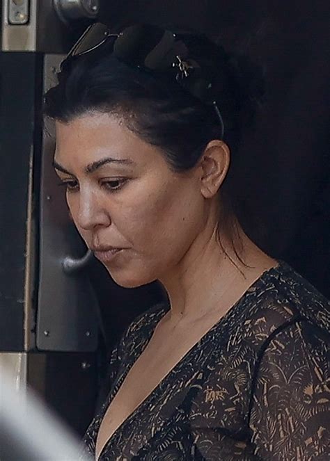 Kourtney Kardashian reveals her real skin texture in rare makeup free