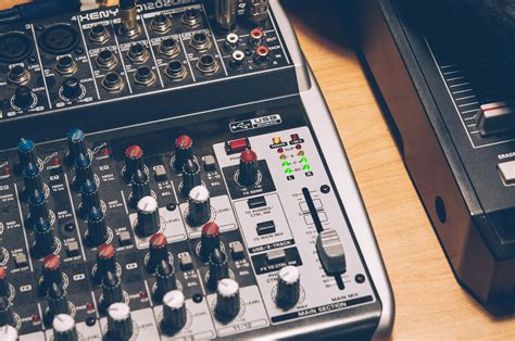 Бесплатные стоковые фото на тему DJ-микшер, аудио, аудио микшер