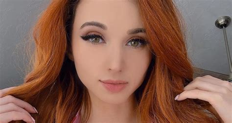 Amouranth Leaked Age, Career, Family, Net Worth, Height Bio 2024