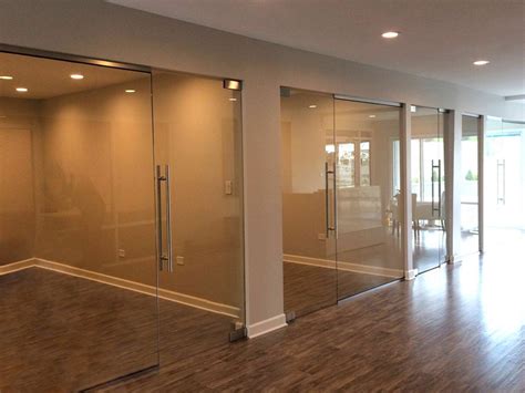 Interior design ideas for glass doors - Builders Villa