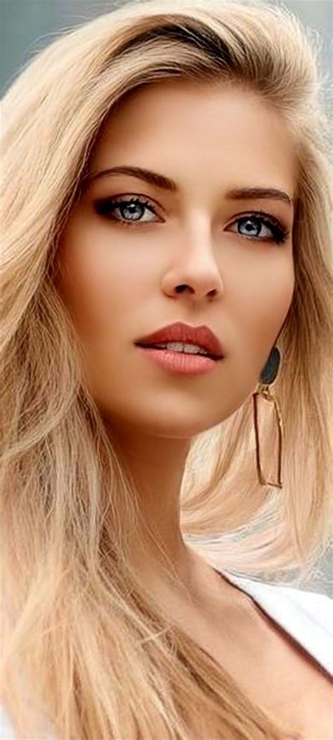 Lea Manuela 002 | Beautiful blonde, Blonde beauty, Beautiful women pictures