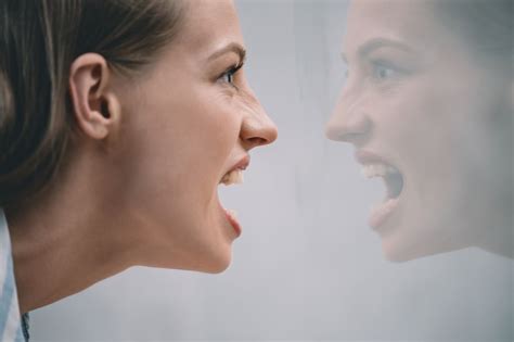 Depressão agressiva: raiva e irritação também podem ser sintomas ...