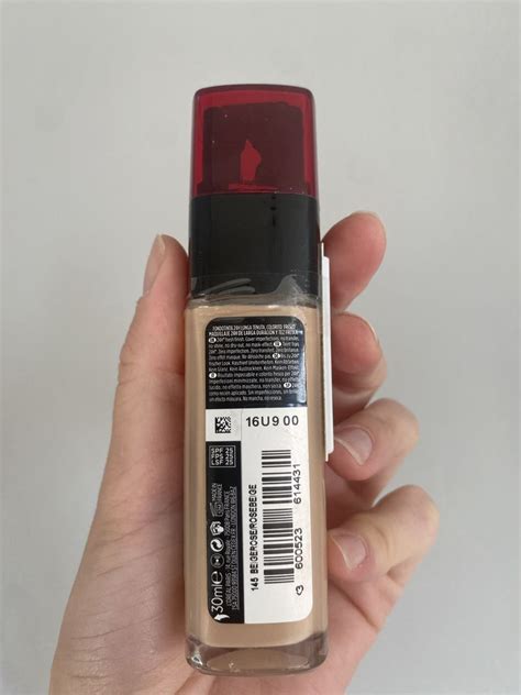 Тональний крем L'Oreal Paris Infaillible 24H Fresh Wear Foundation SPF ...