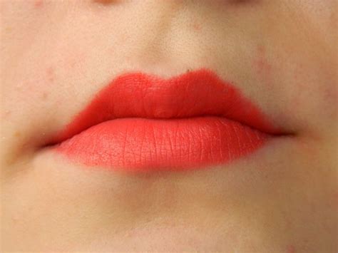 Губная помада Lasting finish by Kate (оттенок № 110) от Rimmel отзывы ...