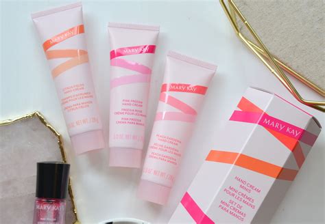 Mary kay satin hands peach set - munimoro.gob.pe