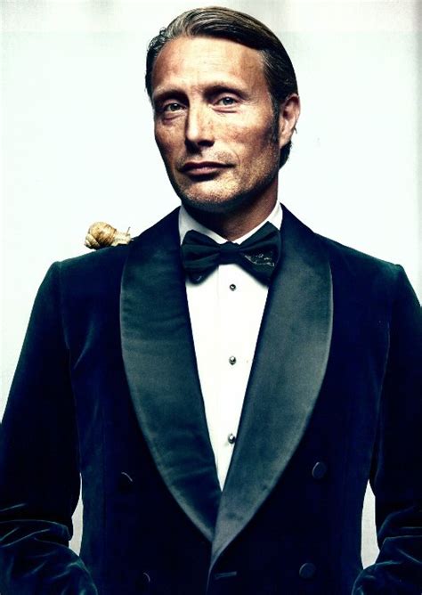 Мэдс Миккельсен в L'Officiel Hommes