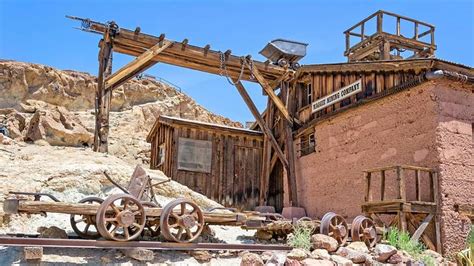 30 Fun Things to Do in San Bernardino County (& Around)