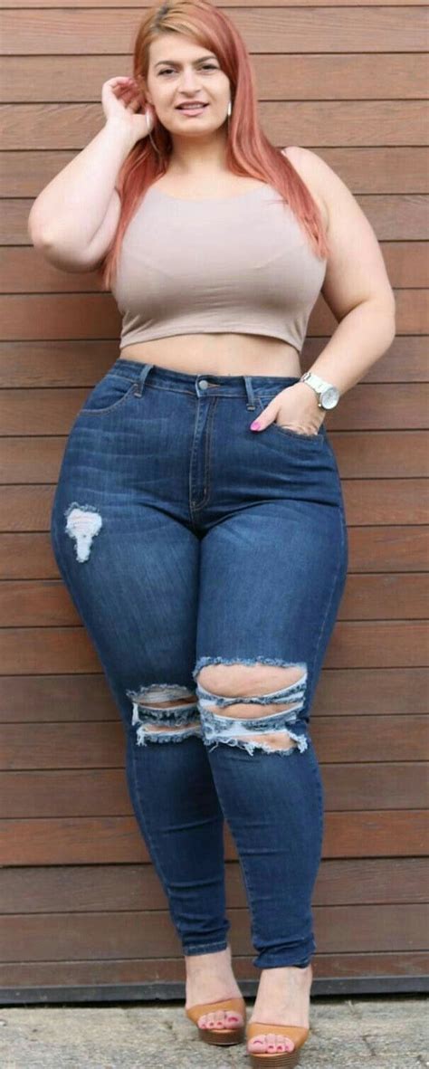 Hollister jeans outfits | Curvy outfits jeans, Sophie hall jeans, Hips