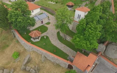 Manastir Sokolica | Zvecan Turizam