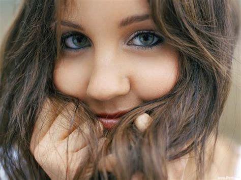 traits women find irresistible mankind unplugged