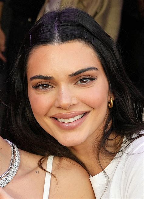 Kardashian fans insist Kendall Jenner got a 'boob job' in revealing new