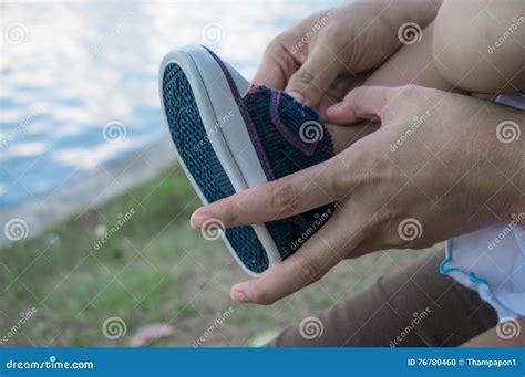 mother  child put  shoe stock photo image  happy horizontal