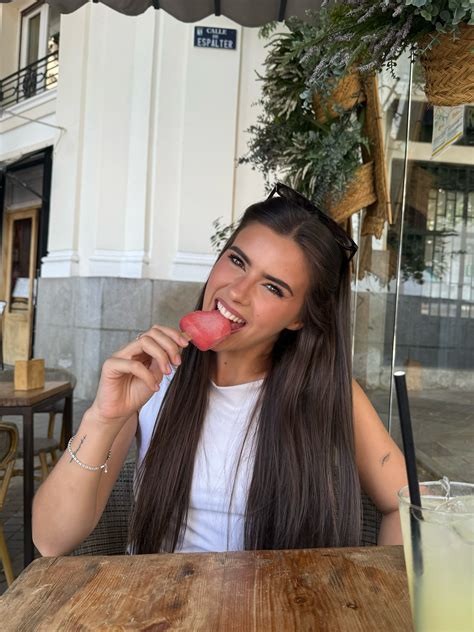 𝗠𝗮𝗿 𝗟𝘂𝗰𝗮𝘀🎀🐦‍🔥 | Que 🧚‍♀️ sois ? | Instagram